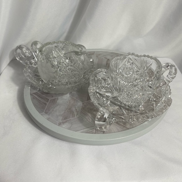 Antique American Brilliant Period Cut
Crystal Glass Sugar & Creamer Set
W/Dish - Picture 2 of 14